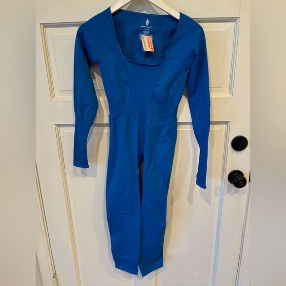 NWT free people movement good karma long sleeve cut out royal blue onesie - Picture 5 of 9